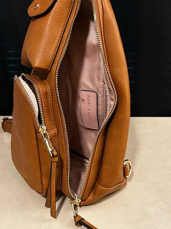 Poppy & Peonies Pebbled Leather Sling Backpack Purse NWOT - Picture 4 of 15
